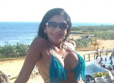 Date this happy Venezuela girl Joseline from Valencia VE54