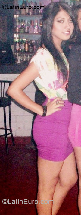 Date this attractive Peru girl Raquel from Lima PE481