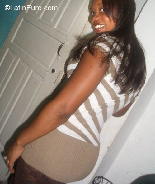 Date this gorgeous Dominican Republic girl Ana joselin from Distrito Nacional DO6394