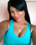 foxy Dominican Republic girl Yeriaty from Santiago DO22469