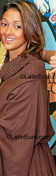 Date this tall Brazil girl Juliana from Belo Horizonte BR6188