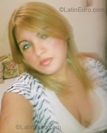 Date this foxy Brazil girl Brigitte from Lima BR4592