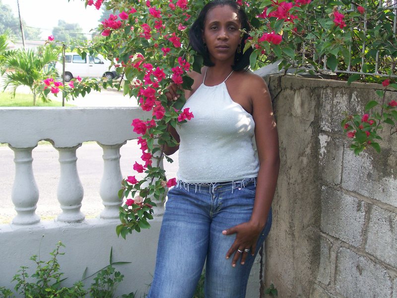 Date this beautiful Jamaica girl Venise from Spanish Town JM185
