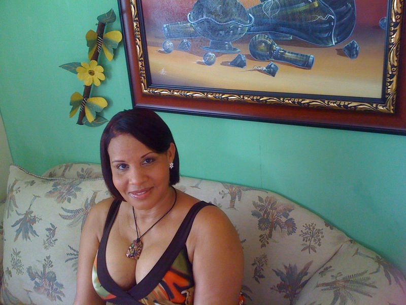 Date this foxy Dominican Republic girl Maira from Santo Domingo DO6709