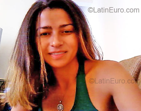 Date this tall Brazil girl Leandra from Campo Grande BR4723