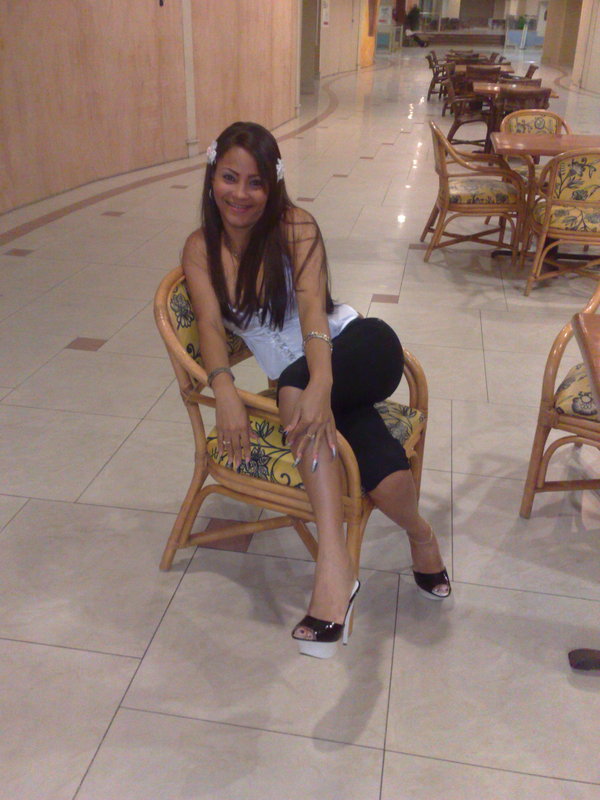 Date this sultry Dominican Republic girl Olga martinez from Santo Domingo DO6792