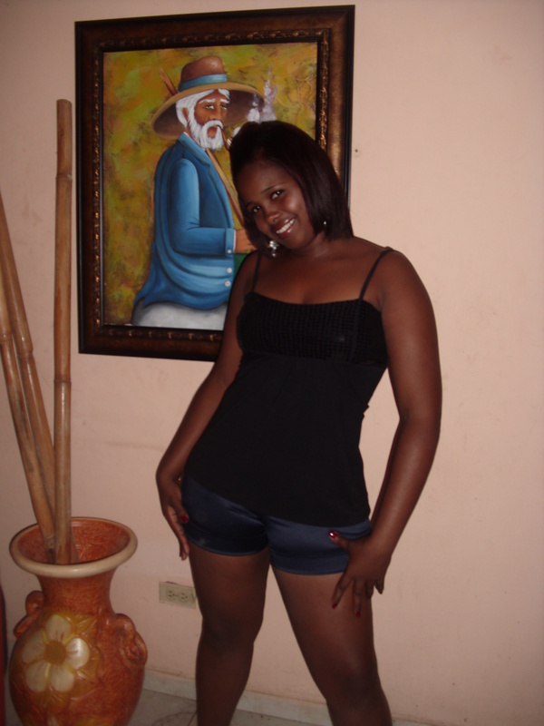 Date this lovely Dominican Republic girl Fabiola from Santo Domingo DO6828