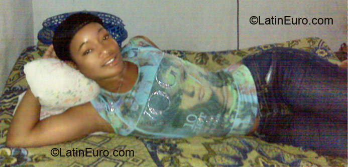 Date this sensual Dominican Republic girl Massiel from Republica Dominicana DO6862