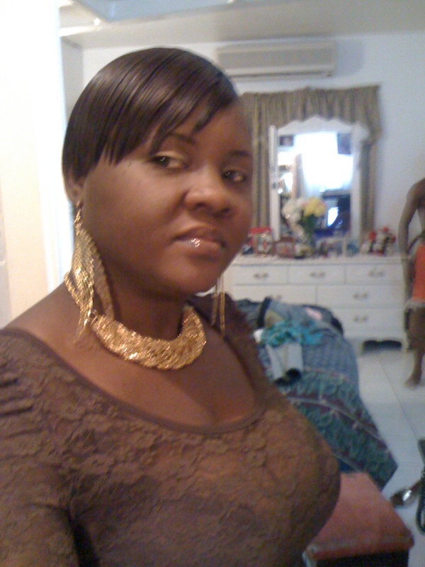 Date this voluptuous Jamaica girl Sherrylee from Jamaica JM214