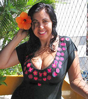 Date this young Brazil girl Maria from SALVADOR BR5381