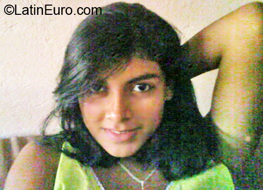 Date this exotic Costa Rica girl Jennifer from Heredia CR52