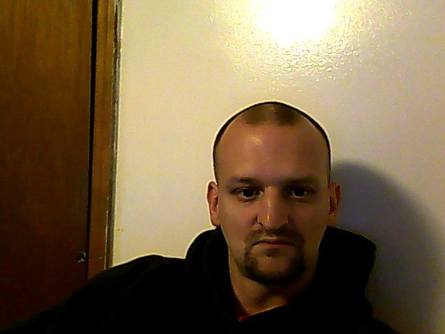 Date this good-looking United States man Denis from New Milford US9359