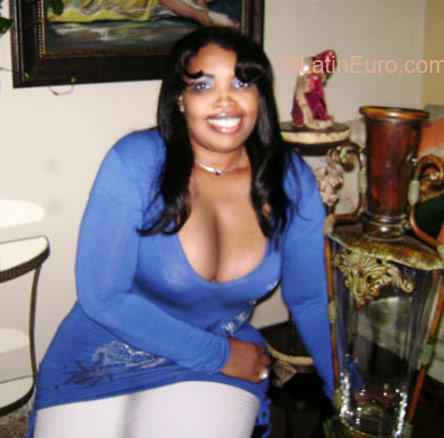 Date this charming Dominican Republic girl Angelica from Santiago DO7703