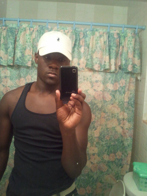 Date this nice looking United States man SidtheFuFu from Shreveport US10013