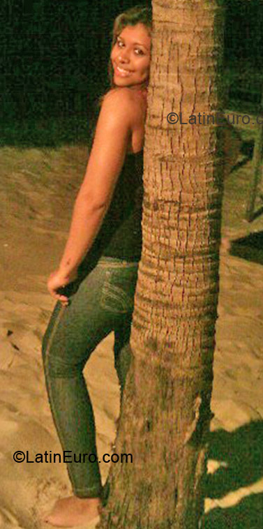 Date this beautiful Brazil girl Dayane from Fortaleza BR5550