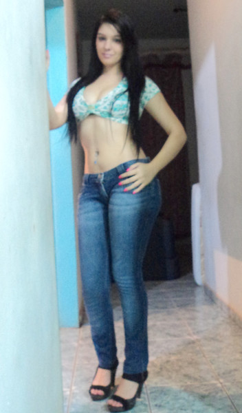 Date this exotic Colombia girl Estrella from Bogota CO7401