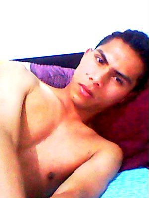 Date this stunning Colombia man Andrews from Bogota CO7492