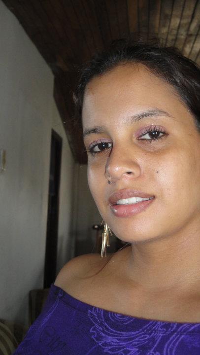 Date this attractive Ecuador girl Argupa from Bahia De Caraquez EC130