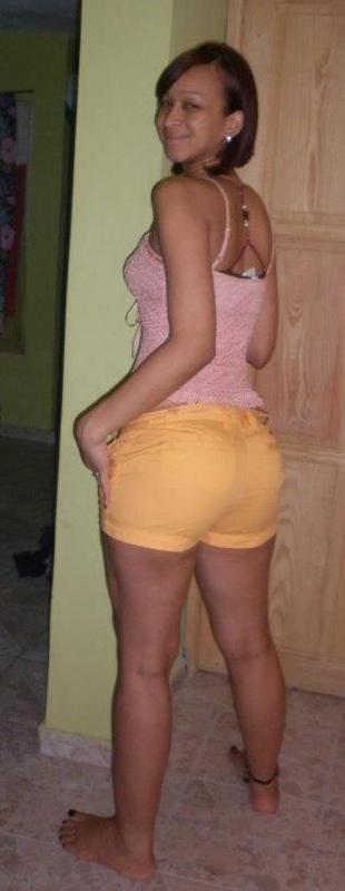 Date this voluptuous Dominican Republic girl Marleny from Santo Domingo DO8932