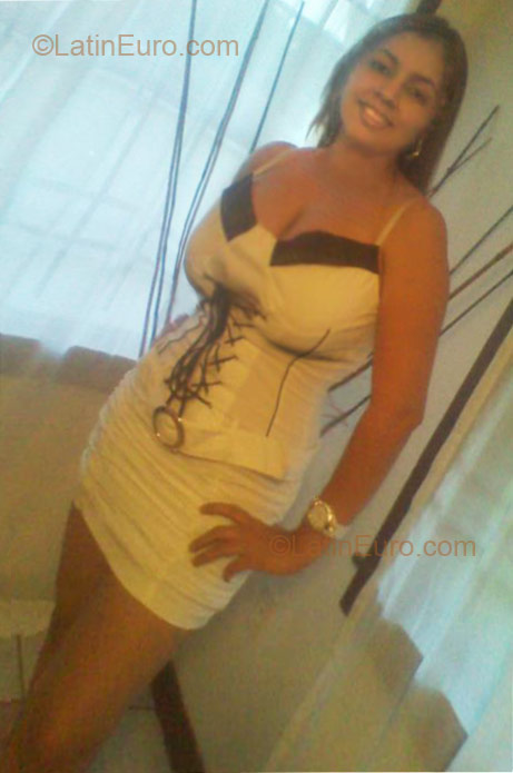 Date this exotic Honduras girl Melissa from San Pedro Sula HN366