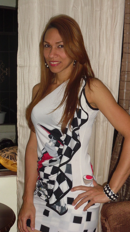 Date this passionate Dominican Republic girl Yiscari from Bonao DO9058