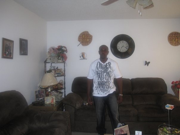 Date this attractive Afghanistan man David from Bagram AF21