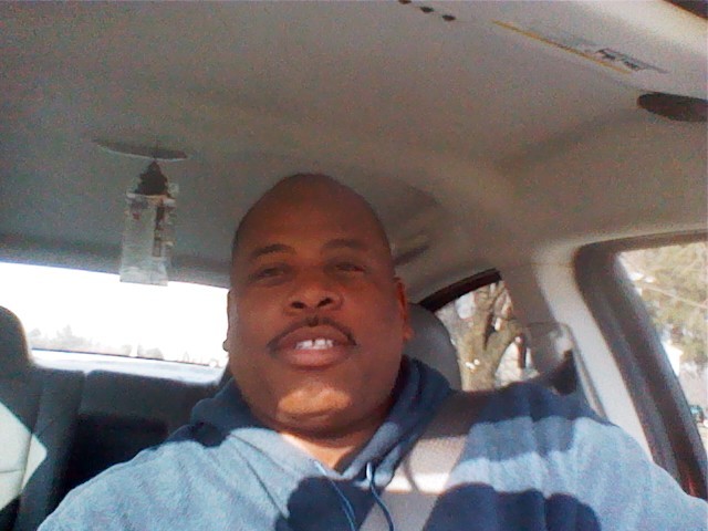 Date this tall United States man Dashar from Baltimore US11251