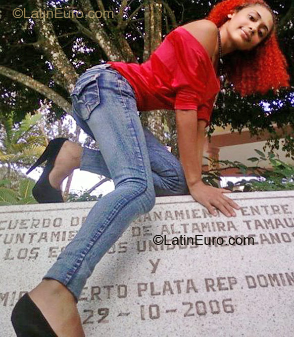 Date this delightful Dominican Republic girl Angela from Puerto Plata DO9171