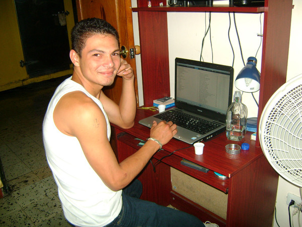 Date this good-looking Colombia man Luis alfonso from Tulua CO7864