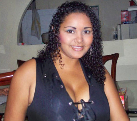 Date this passionate Colombia girl Darana from Barranquilla CO8235