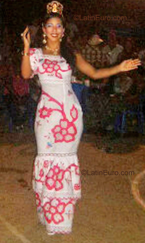 Date this passionate Panama girl Rosse from Panama City PA171