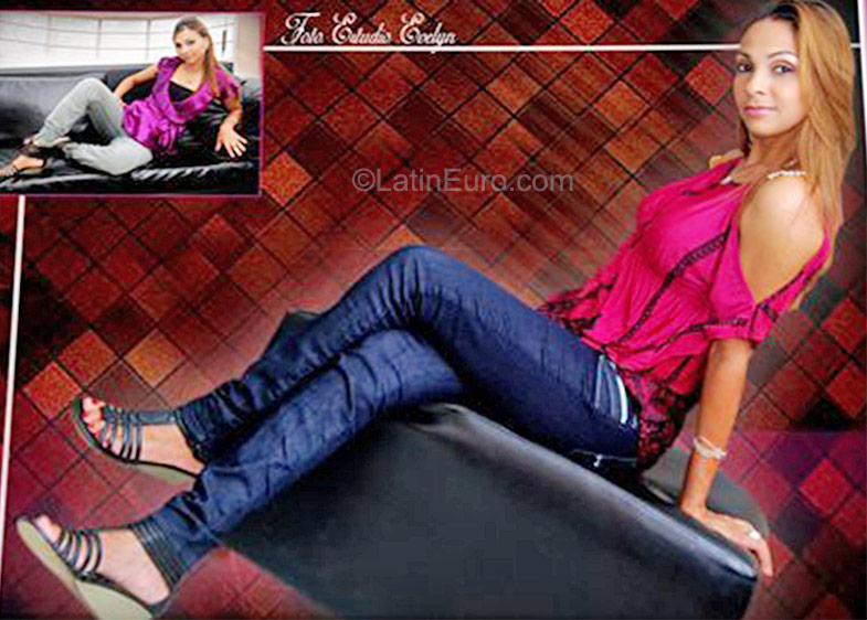 Date this good-looking Dominican Republic girl Evahotmail.com from Santo Domingo DO9755