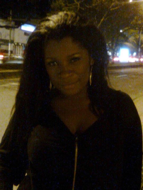 Date this young Colombia girl Carolina69 from Cali CO9016