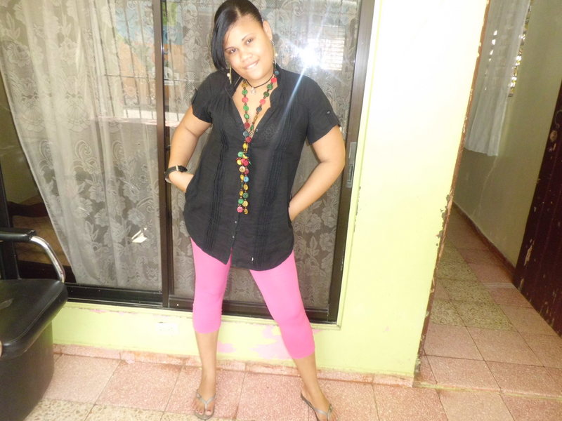 Date this lovely Dominican Republic girl Ruth celena from Santo Domingo Este DO9791