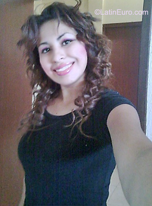 Date this attractive Mexico girl Joana from Los Mochis MX496