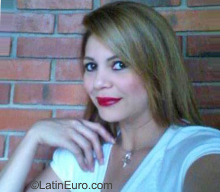 Date this hot Colombia girl Diana isabel from Bucaramanga CO8533