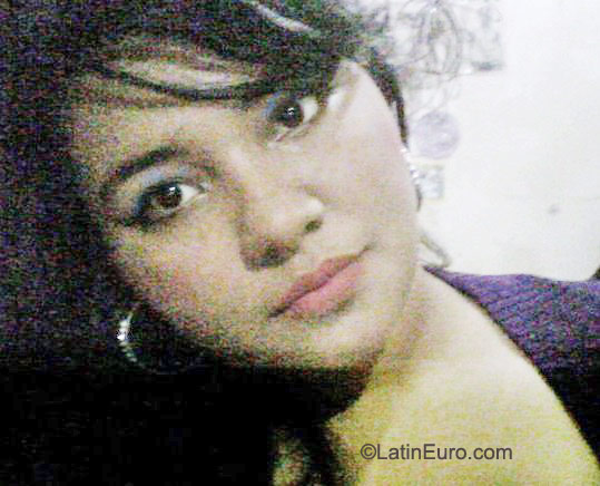 Date this fun Honduras girl Carmen from Tegucigalpa HN481