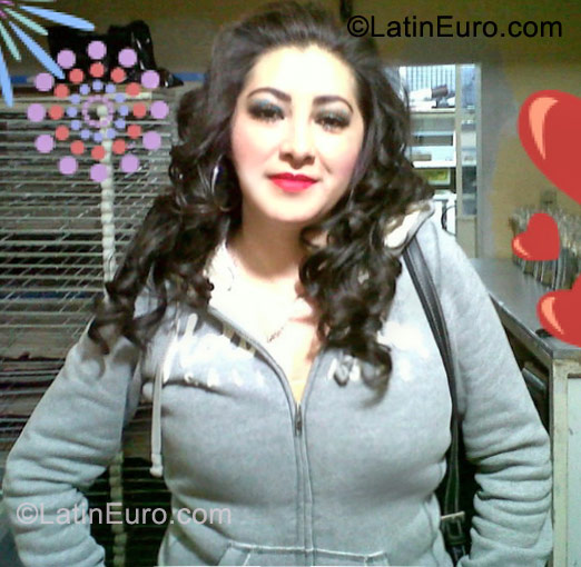 Date this georgeous Mexico girl Zahamira from D.f MX528