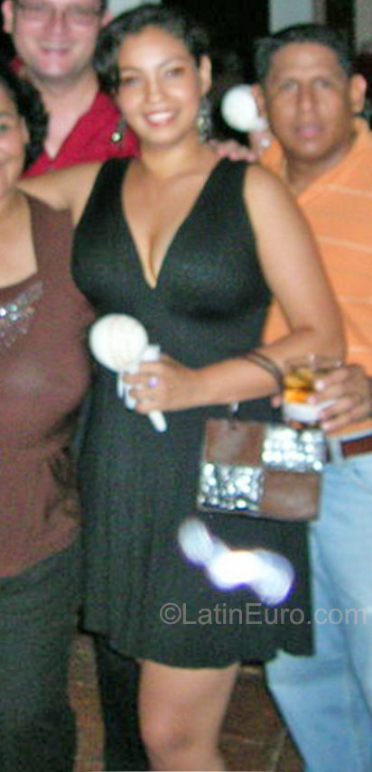 Date this athletic Nicaragua girl Cataleya from Managua NI74