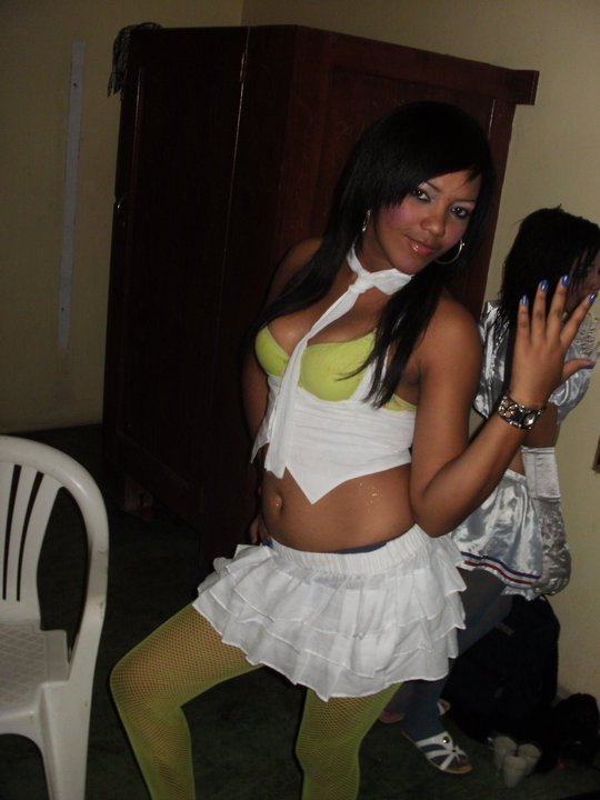 Date this gorgeous Dominican Republic girl Yasmel from Santiago DO9974