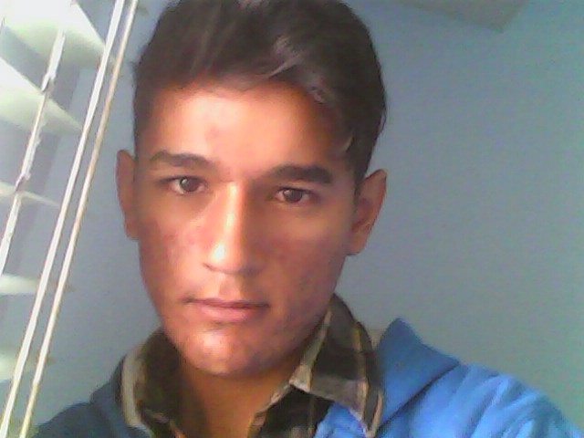 Date this georgeous Colombia man Edward from Bogota CO8805