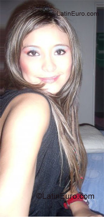 Date this passionate Colombia girl Andrea Julieth from Medellin CO8897