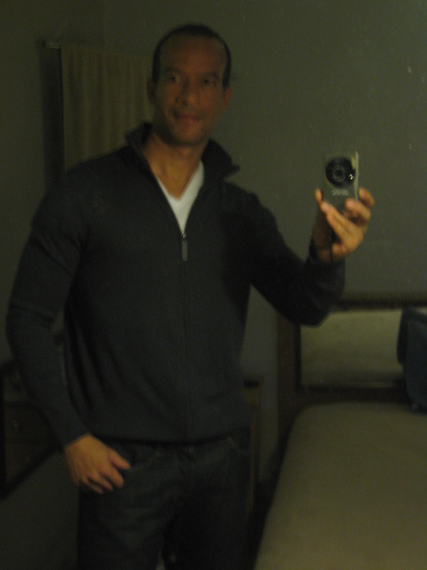 Date this voluptuous United States man Manolo from New York US11997