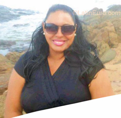 Date this delightful Brazil girl Andreia from Sao Paulo BR6252