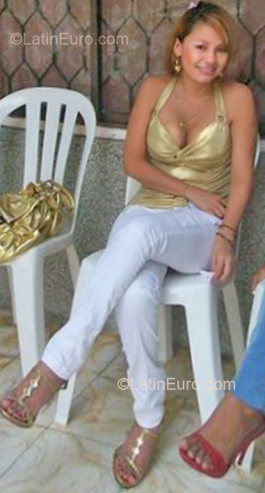 Date this tall Colombia girl Alexandra from Barranquilla CO8994