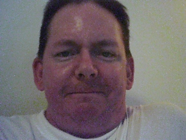 Date this nice looking United States man Matthew from Savannah US12036