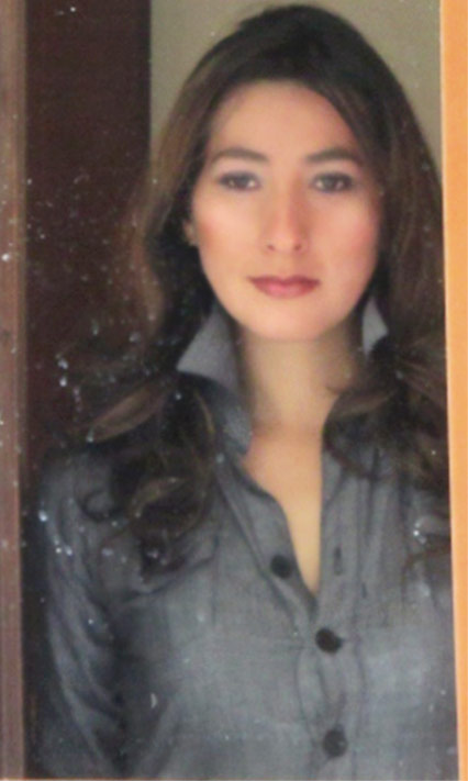 Date this sultry Colombia girl Gloria from Bogota CO9107