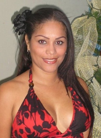 Date this foxy Colombia girl Kary from Santa Marta CO9181