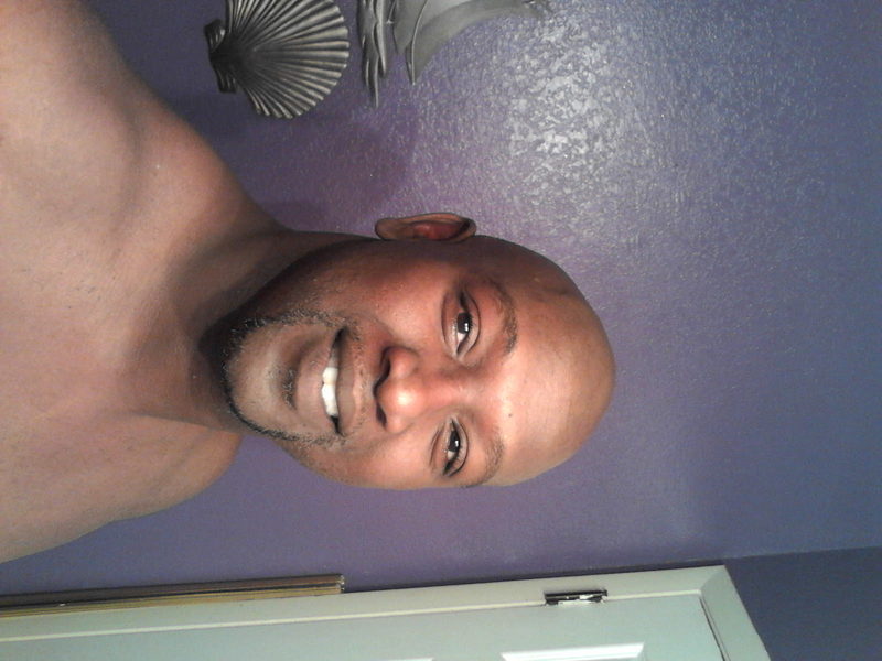 Date this sultry United States man EnticedForLove from  US12179
