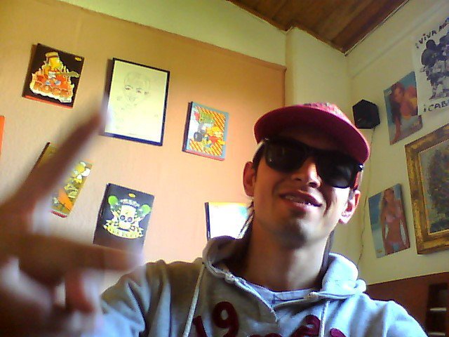Date this nice looking Colombia man Andres from Bogota AR54